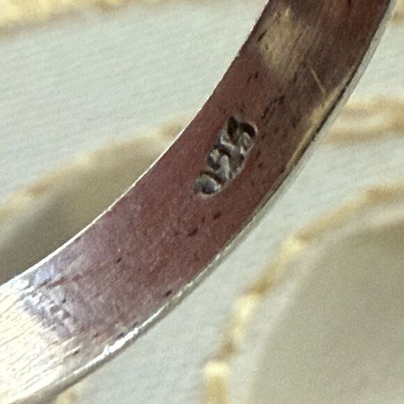 Faceted Round Emerald Gemstone Poison Locket Box Heart Ring Sterling Silver Sz 8 - Picture 8 of 9